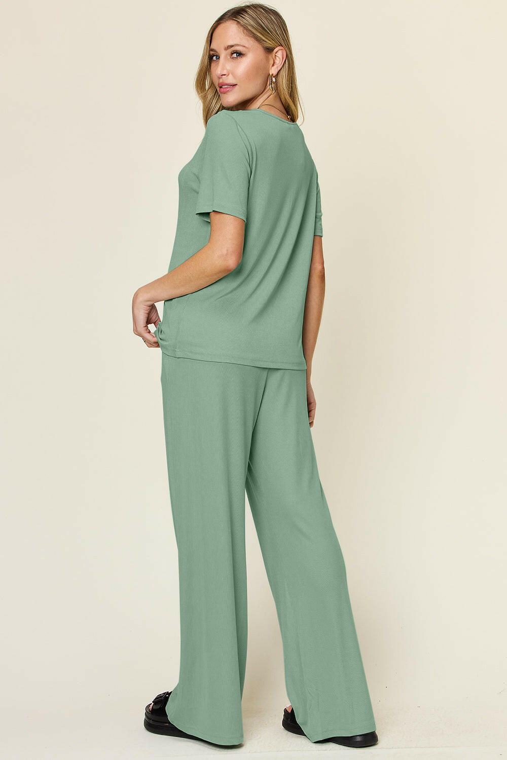 Round Neck Short Sleeve T-Shirt and Wide Leg Pants Set.