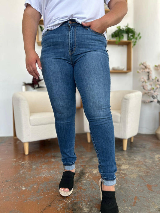 Judy Blue Full Size Cuffed Hem Skinny Jeans.