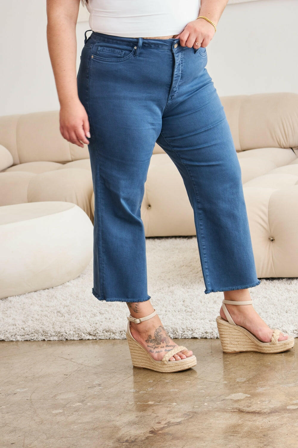 RFM Crop Chloe Full Size Tummy Control High Waist Raw Hem Jeans.