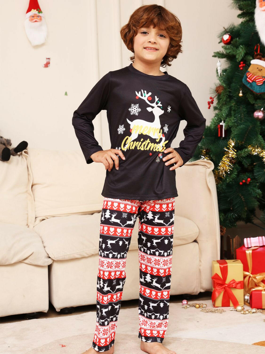 MERRY CHRISTMAS Graphic Top and Pants Set.