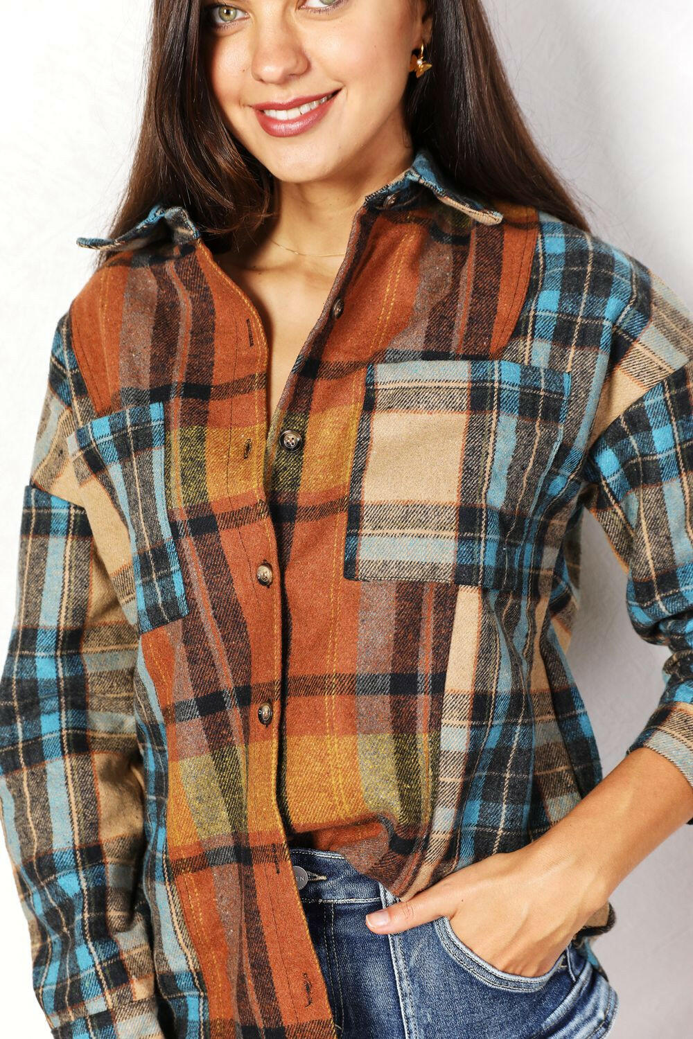 Plaid Curved Hem Shirt Jacket.