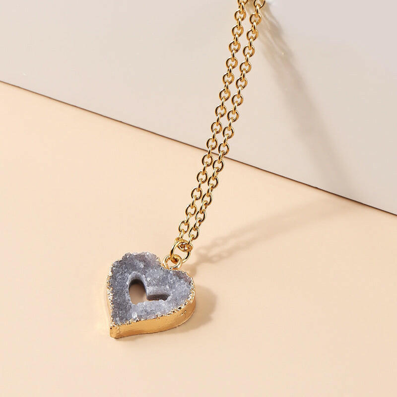 Geode Heart Crystal Pendant Necklace.