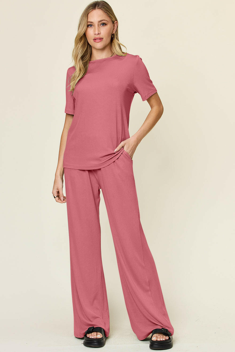 Round Neck Short Sleeve T-Shirt and Wide Leg Pants Set.