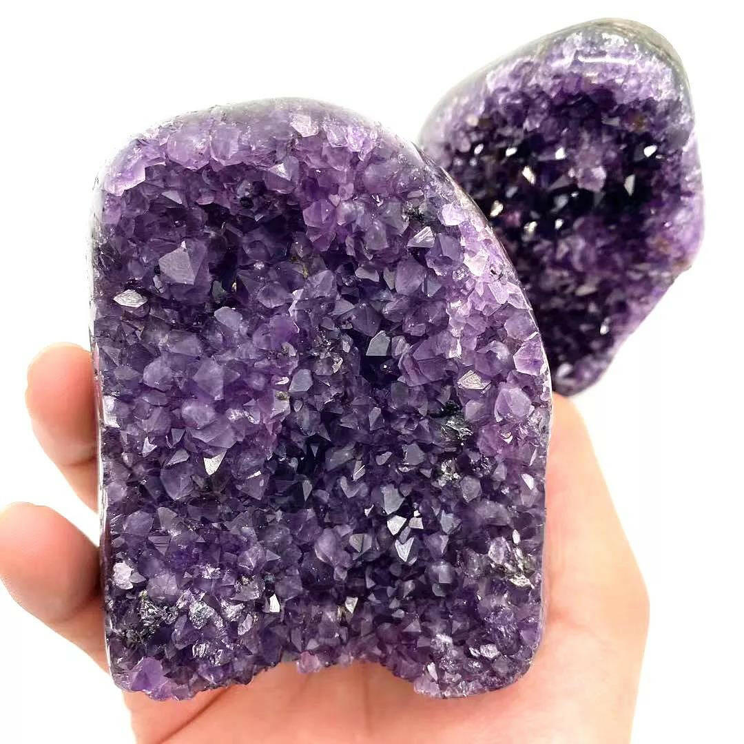 Natural Amethyst Crystal Clusters Geode.