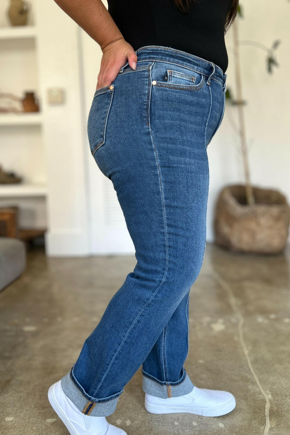 Judy Blue Full Size High Waist Front Seam Detail Straight Jeans.