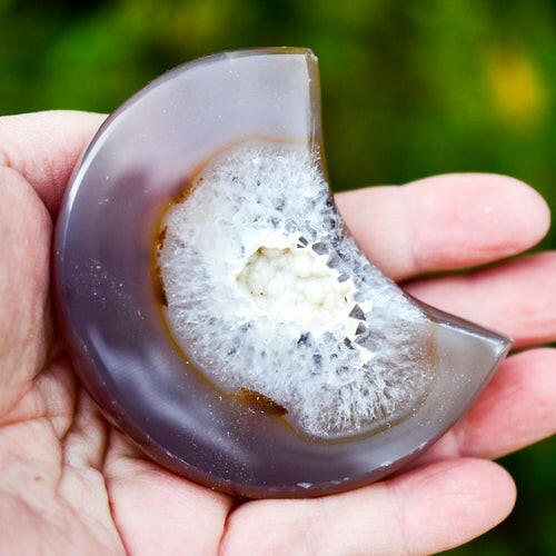 Mystical Allure Agate Crescent Moons: A Captivating Blend of Natural Beauty and Celestial Charm - Perfect for Enhancing Any Space