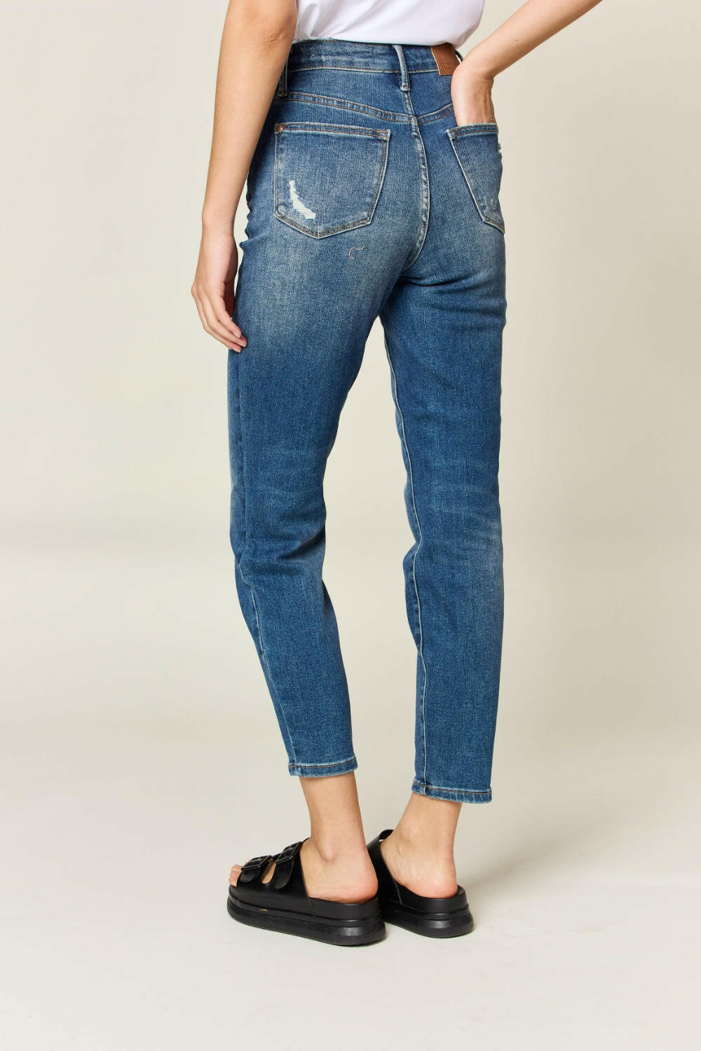 Judy Blue Full Size Tummy Control High Waist Slim Jeans.