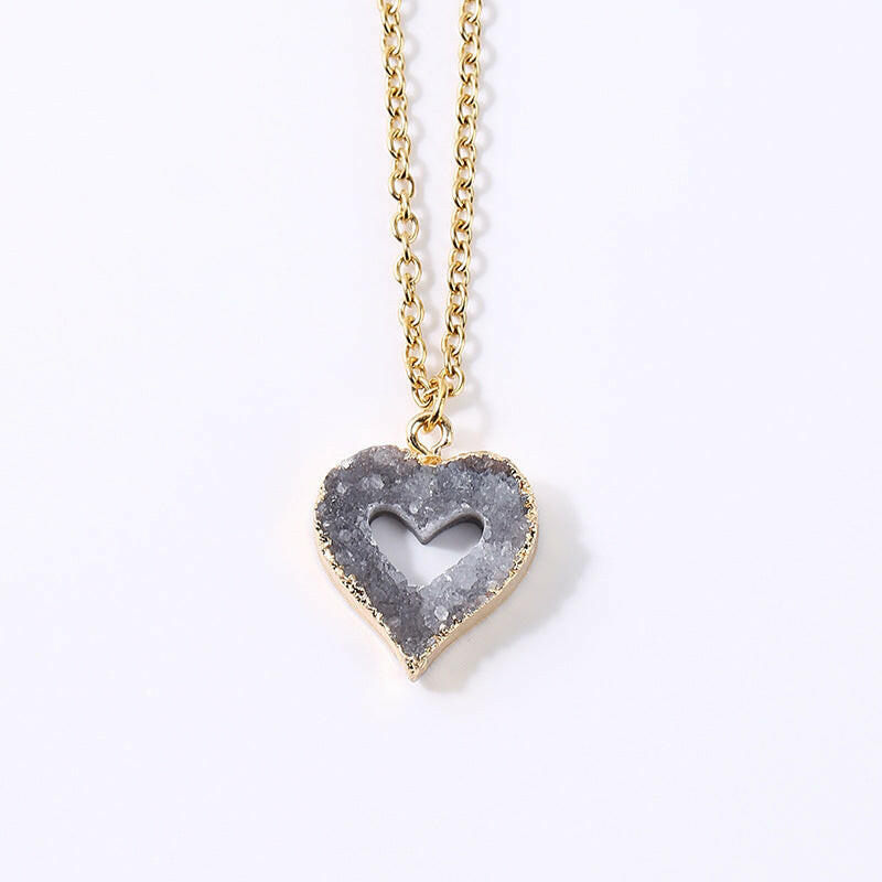 Geode Heart Crystal Pendant Necklace.