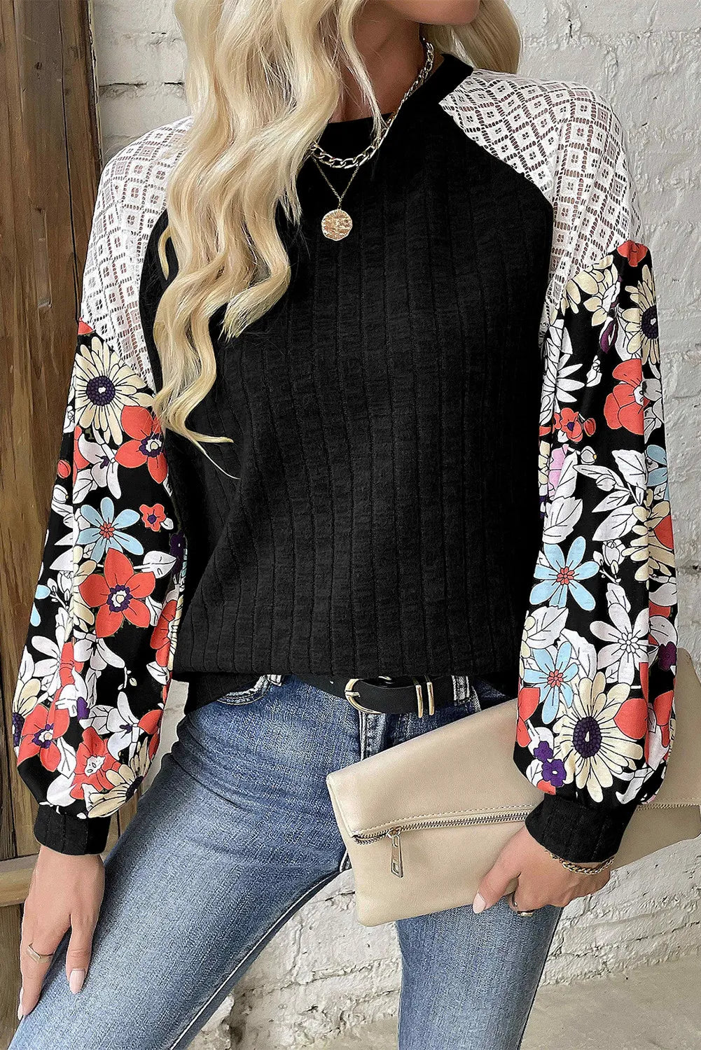 Printed Round Neck Long Sleeve Top.