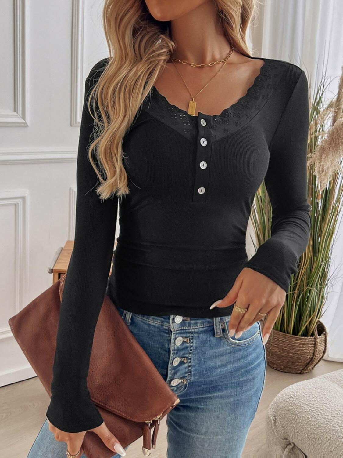 Devine Lace Detail Round Neck Long Sleeve T-Shirt.