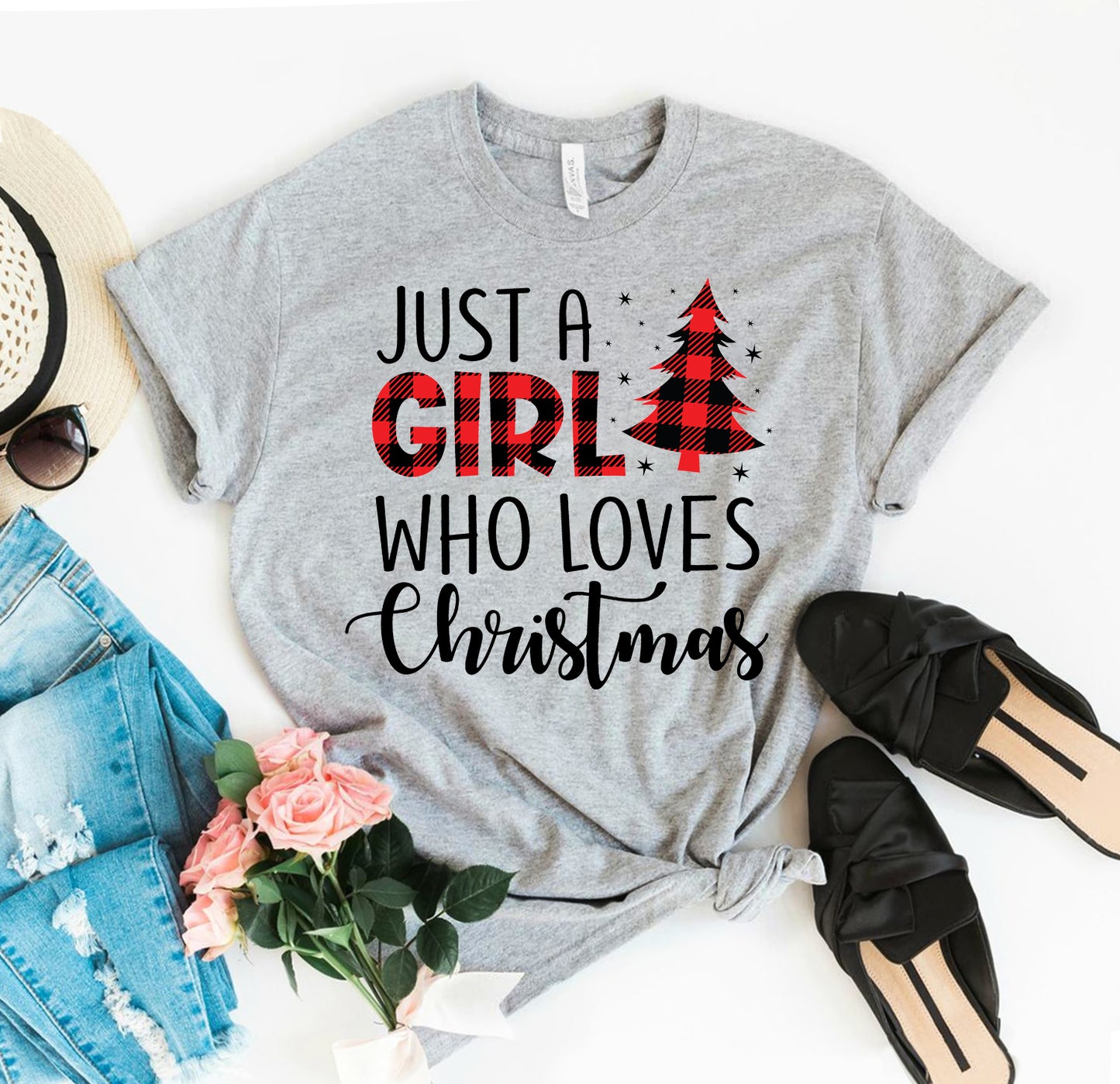 Just A Girl Who Loves Christmas T-shirt